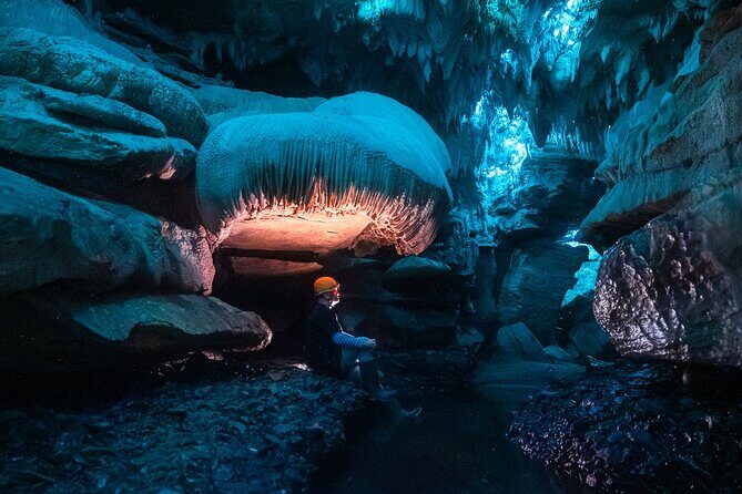 Ultimate Waitomo Glowworm Tour Private, Tailored, After Dark - A Closer Look at the Experience