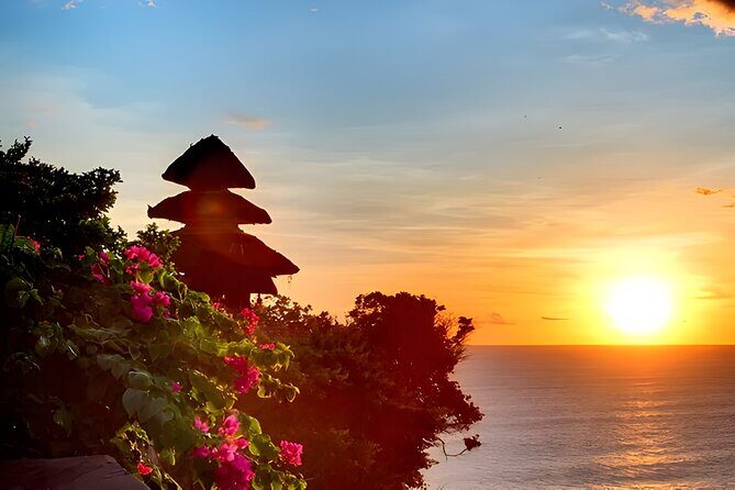 Uluwatu Sunset,Kecak Dance and Diner Seafood In Jimbaran - Practical Details: What to Expect and How to Prepare