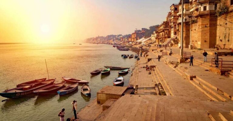 VARANASI BOAT RIDE: WITNESS SUNRISE SERENITY - The Value of the Experience