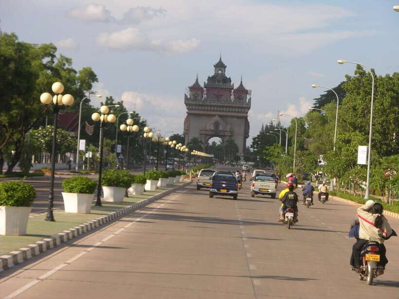 Vientiane: Private Full-day Must-See Sights & Sunset Tour - What’s Included and What to Consider