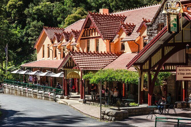 Vistas and Wines: Adelaides Gems and Wine Private Tour - Victoria Square/Tarntanyangga: Heart of the City