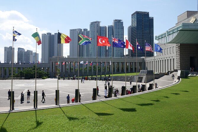 Walk Through History: Discover the War Memorial of Korea - Why This Tour Offers Real Value