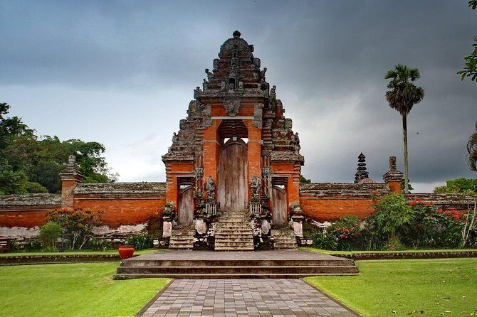 West Bali Tour: Taman Ayun, Ulun Danu Beratan, Jatiluwih Rice Terrace, Tanah Lot - Practical Details and What to Expect
