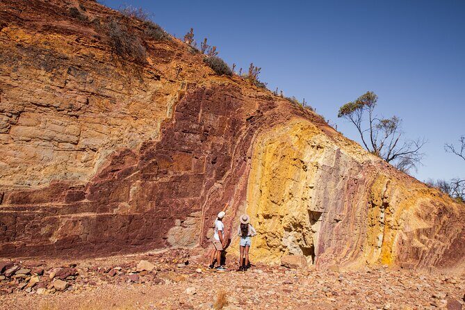 West MacDonnell Ranges Tour from Alice Springs - Transportation, Group Size, and Comfort