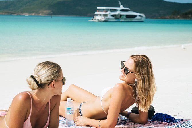 Whitehaven Beach and Hill Inlet Day Trip: Chill and Grill - The Experience and Its Benefits