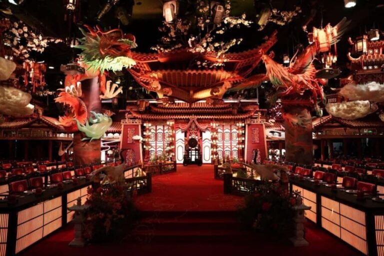 Wuhan: Yellow Crane Tower, Museum, & Banquet Tour - What Makes This Tour Stand Out?