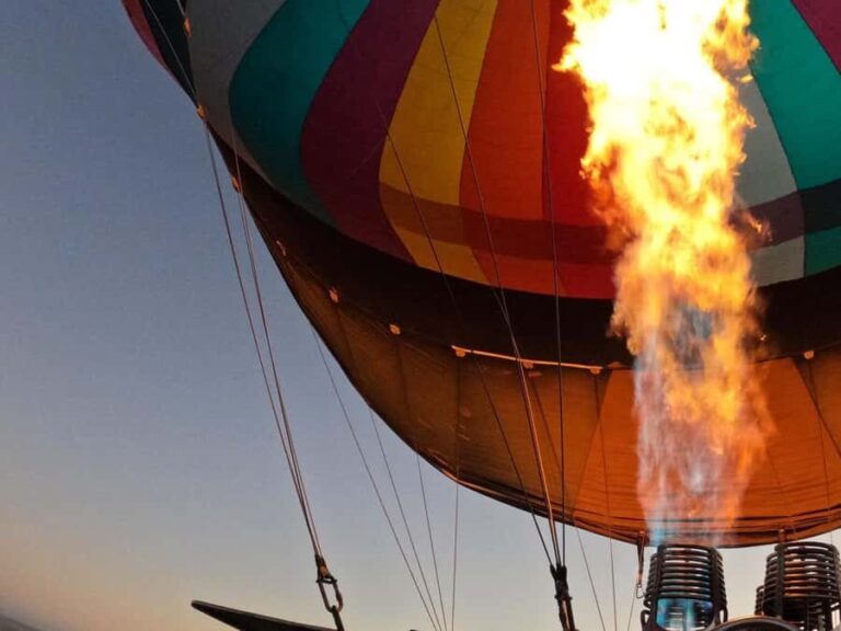 Yarra Valley : Hot Air Ballooning - What Makes This Tour Special?