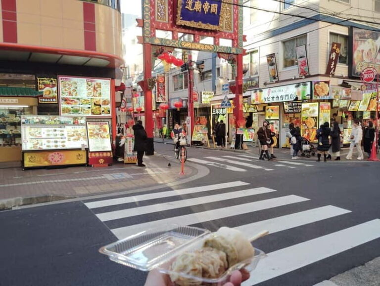 Yokohama: Chinatown Guided Walking Tour with Food Tasting - What to Expect: A Closer Look