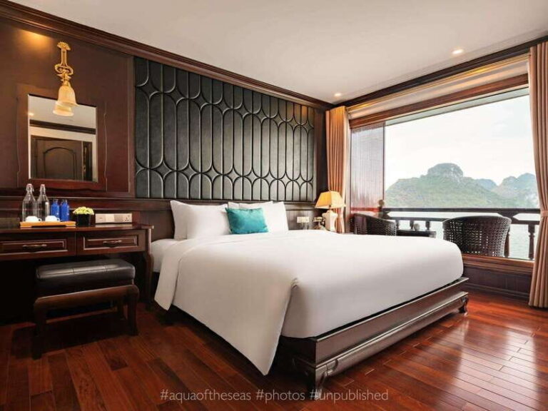 2-Day: Halong Lan Ha Bay 5 Stars Cruises w/Balcony & Bathtub - The Experience: What You’ll Really Get