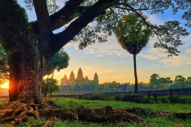 Angkor Wat Sunrise & All Highlight Angkor Temple Private Day Tour - Who Will Love This Tour?