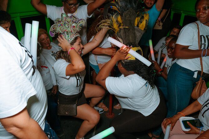 Aruba Nightlife Party Bus with Unlimited Drinks & DJ on Road Jam - What’s Included and How the Tour Works