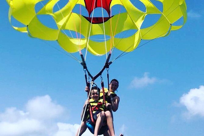 Aruba Parasailing with Unparalleled Views - The Sum Up