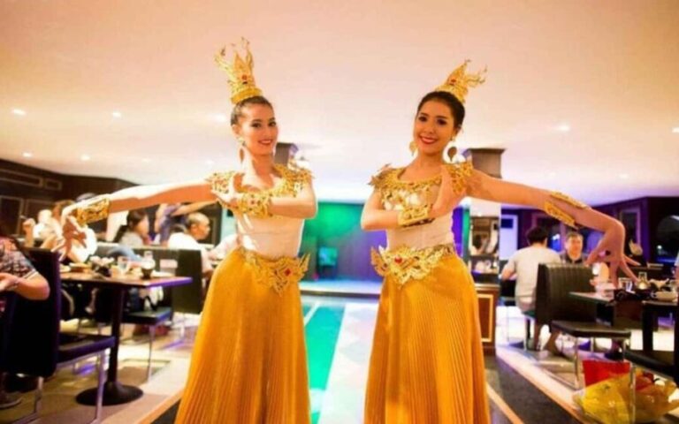 Bangkok: Luxury White Sunset or Dinner Cruise with Beer - Authentic Traveler Perspectives