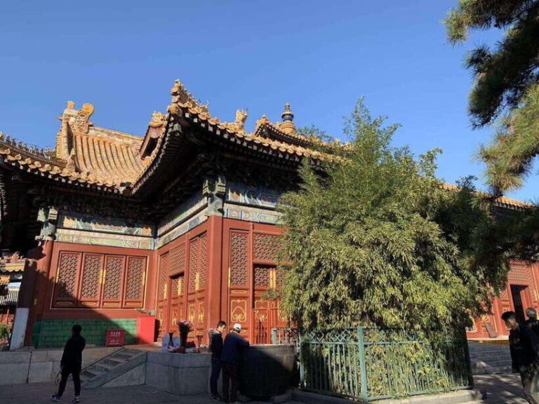 Beijing: The Yonghe Lama Temple Entry Ticket - What You Can Expect at Yonghe Lama Temple
