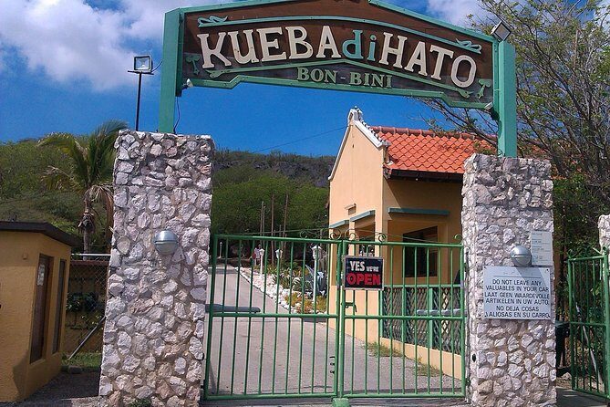Curacao Beach and Hato Caves Tour - Practical Tips for Participants