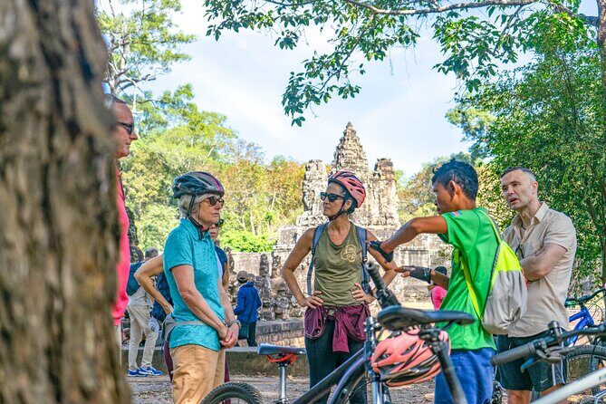 Cycle the Angkor Backroads - Inclusive lunch at local house - What the Reviews Say