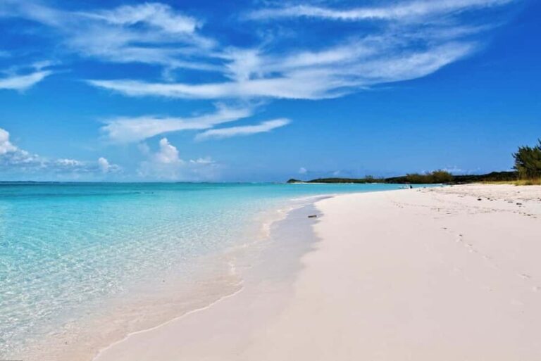 Exclusive Fly-In Premium Beach Experience from Nassau - An Elevated Day in the Bahamas: What to Expect