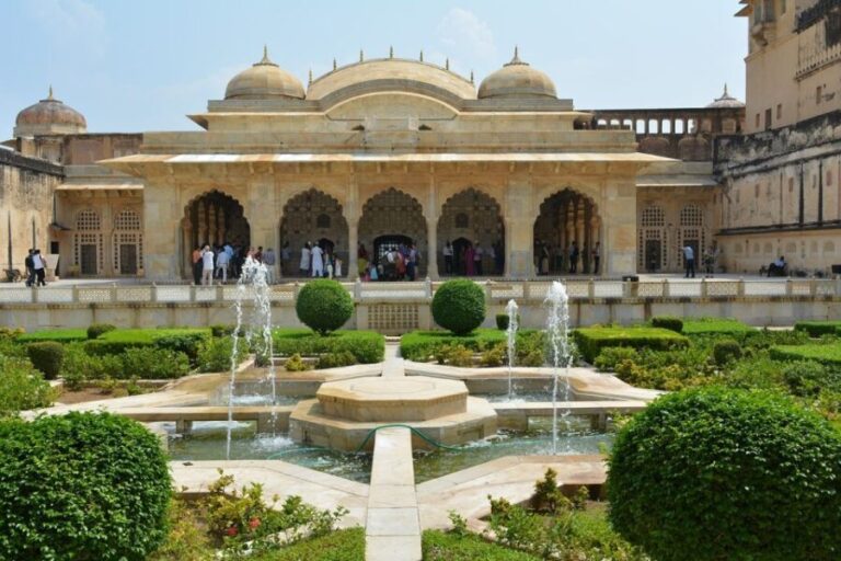 From Delhi: Private Jaipur & Amber Fort Guided Tour by Car - Key Points