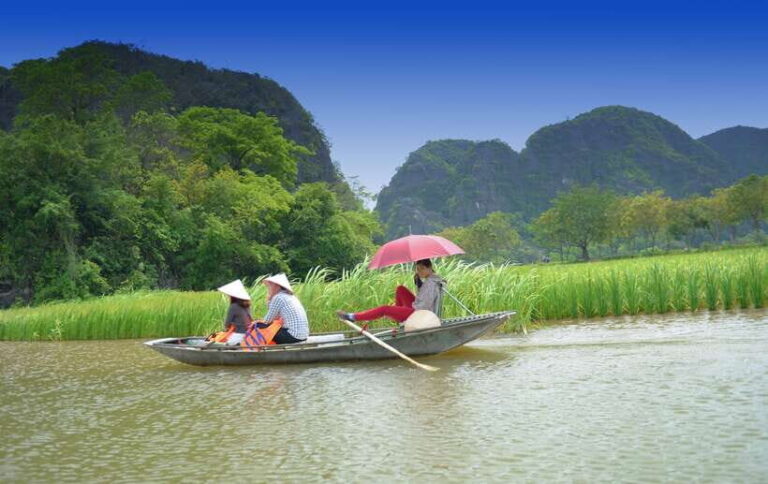 From Hanoi: Full-Day Ninh Binh Highlights Small Group Tour - The Itinerary in Detail