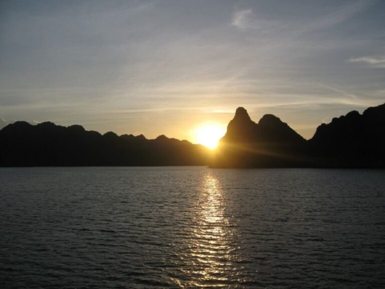 From Hanoi: Ha Long - Bai Tu Long Bay 2-Day 1-Night Cruise - The Itinerary: A Day-by-Day Breakdown