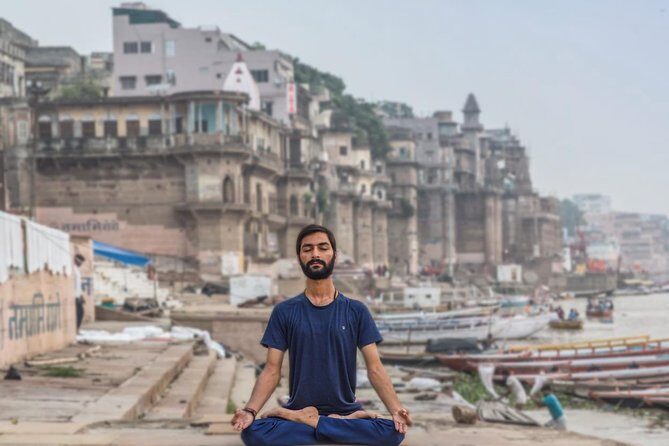 GROUP YOGA CLASS - BEGINNER / ADVANCED - Sunrise Yoga with Ayush in Varanasi - Logistics and Practicalities