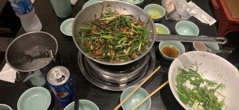 Hanoi: Food and Sightseeing Motorbike Tour with 7 Tastings - Transport, Timing, and Group Size
