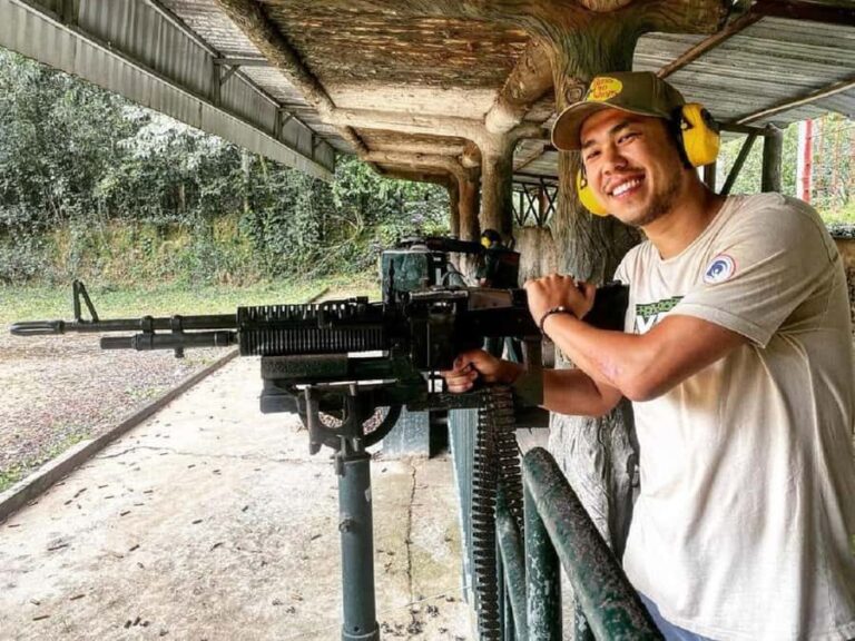 Ho Chi Minh City: Cu Chi Tunnels Ben Duoc VIP Limousine Tour - What to Expect at the Cu Chi Tunnels