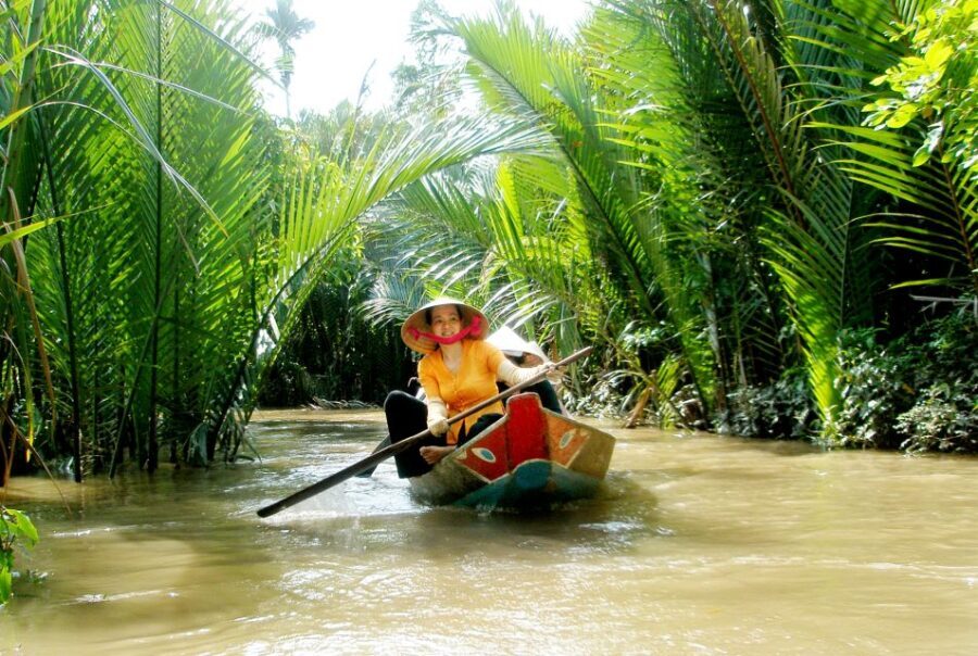 Ho Chi Minh: Full-Day Cu Chi Tunnels and Mekong Delta Tour - Transportation & Group Size