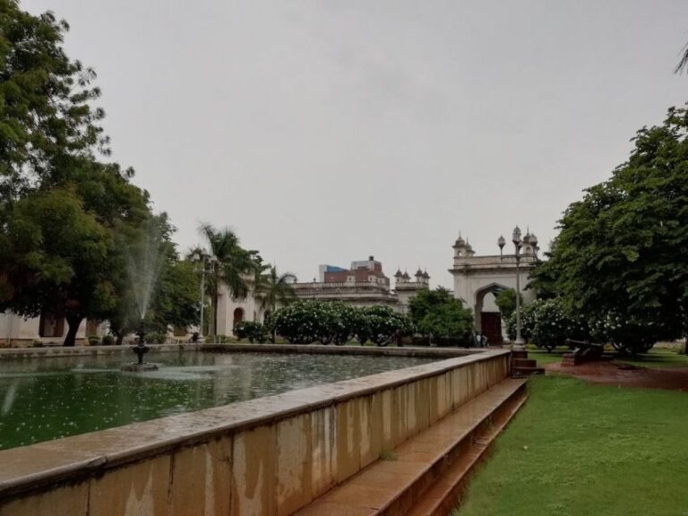 Hyderabad: Heritage Walking Tour of Old City and Charminar - What To Expect and Practical Details