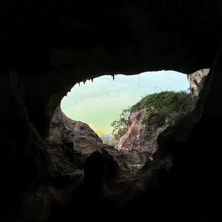Ko Lanta: Half-Day Kayaking Koh Phee & Koh Talabeng 2 Caves - Authentic Feedback from Travelers
