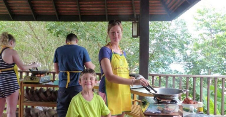 Koh Lanta: Lunch Course at Lanta Thai Cookery School - Authenticity and Quality: What Travelers Say