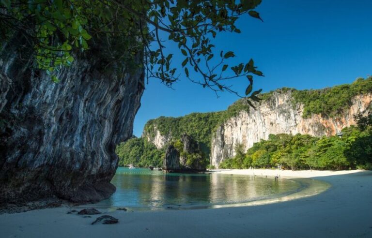 Krabi: Hong Islands Snorkeling with Lunch by Longtail Boat - Detailed Breakdown of the Itinerary