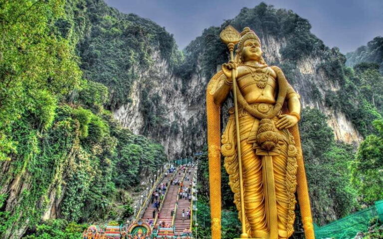 Kuala Lumpur : Batu Caves Private Tour - The Sum Up: Is This Tour Right for You?