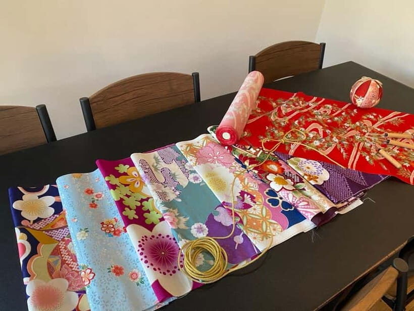 Kyoto: Traditional Kimono Fabric Handicrafts Workshop - The Crafting Process