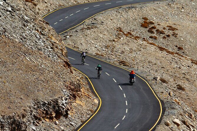 Ladakh 6 Days and 5 Nights - Transport, Accommodation, and Value