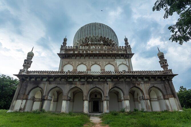 Mesmerising Hyderabad Heritage Cultural Tour with Ethnic lunch - Who Will Love This Tour?