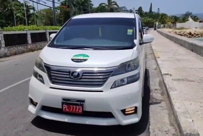 Montego Bay Airport Transfer to Resorts in Montego Bay - Practical Details and Tips