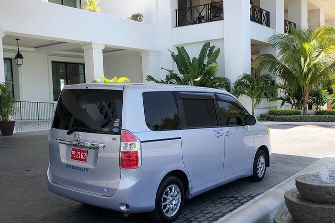 Montego Bay Airport Transfers ( Round Trip-Montego Bay Hotels) - Who Is This Transfer Service Best For?