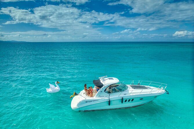 Montego Bay Private Yacht Tour with Open Bar and Lunch - What Travelers Can Expect