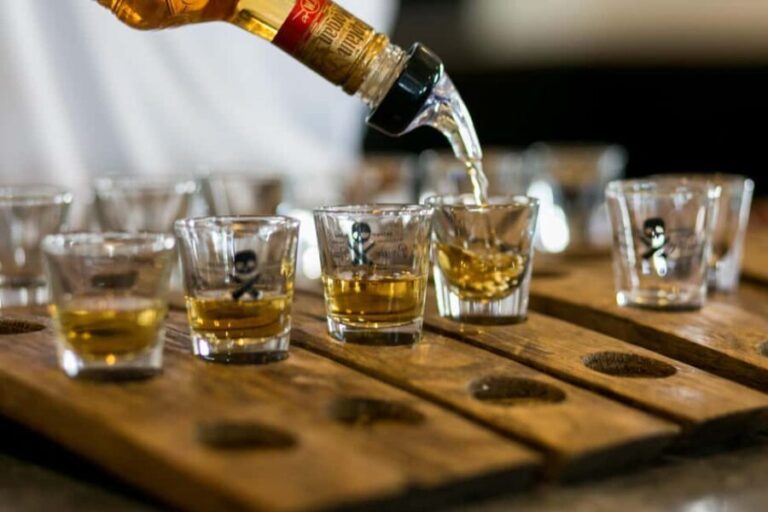 Nassau: Rum Tastings and Culinary Walking Tour - The Experience Itself: Pros and Cons