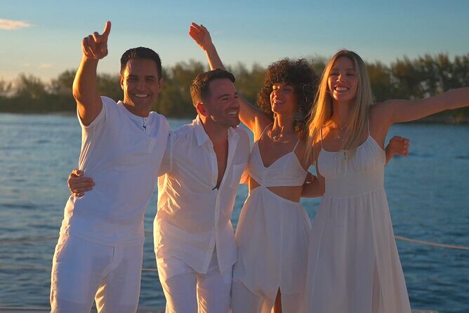Nassau Sunset Dinner Cruise - The Itinerary: A Simple, Scenic Evening