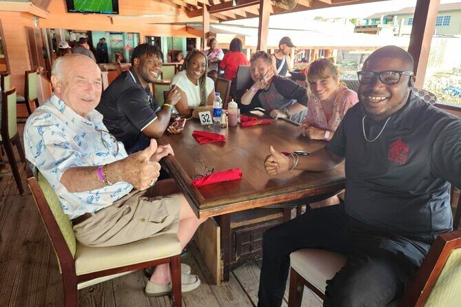 Nassau's Half Day Bus City Tour: Guided Tour with Free Samples - Who Will Enjoy This Tour?
