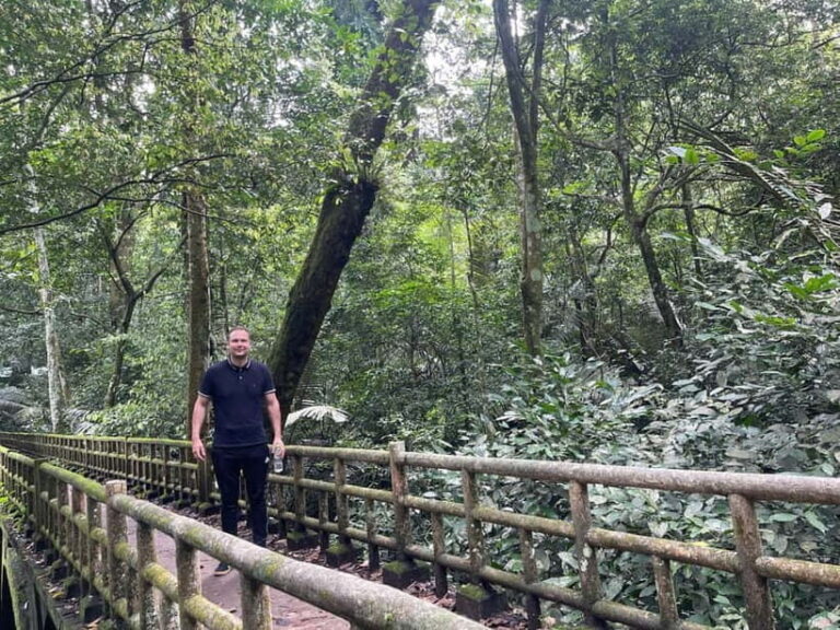 Ninh Binh: Cuc Phuong Jungle Hike & Wildlife Day Trip - Walking through Botanical Gardens and Visitor Centers