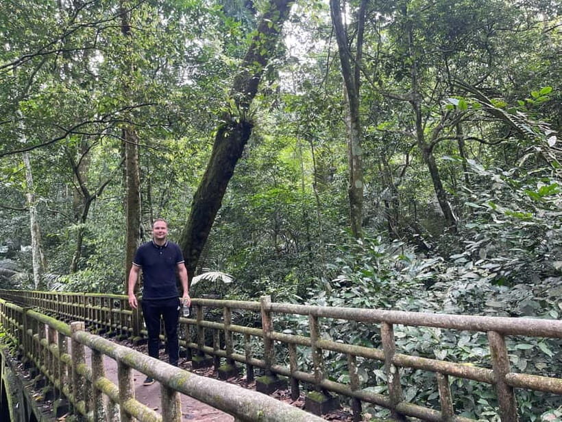 Ninh Binh: Cuc Phuong Jungle Hike & Wildlife Day Trip - Walking through Botanical Gardens and Visitor Centers
