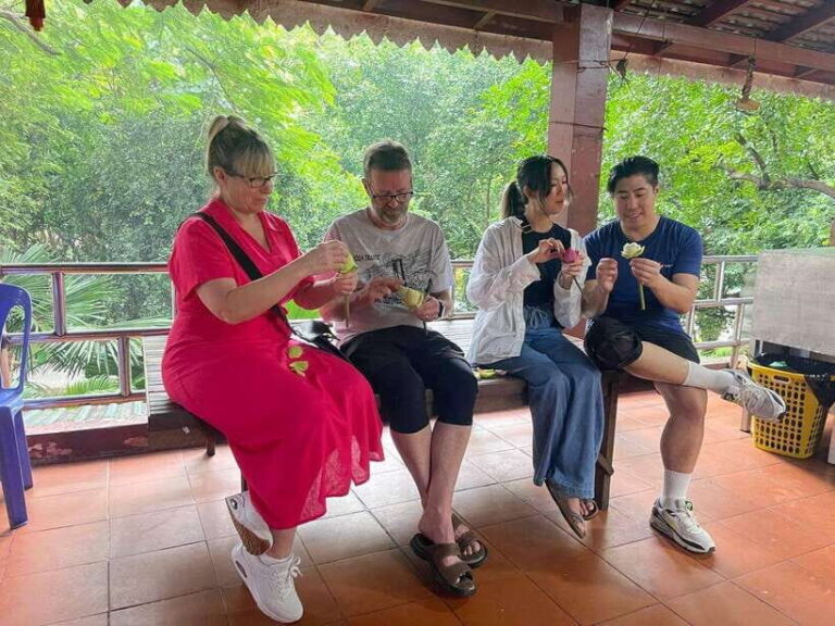 Phnom Penh: Royal Palace, S21, Killing Fields & More Tour - Transportation and Timing
