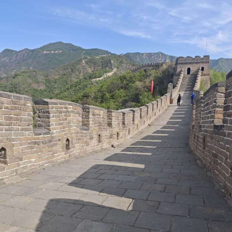 Private Beijing Layover Tour to Mutianyu Great Wall - The Experience: What You Can Expect