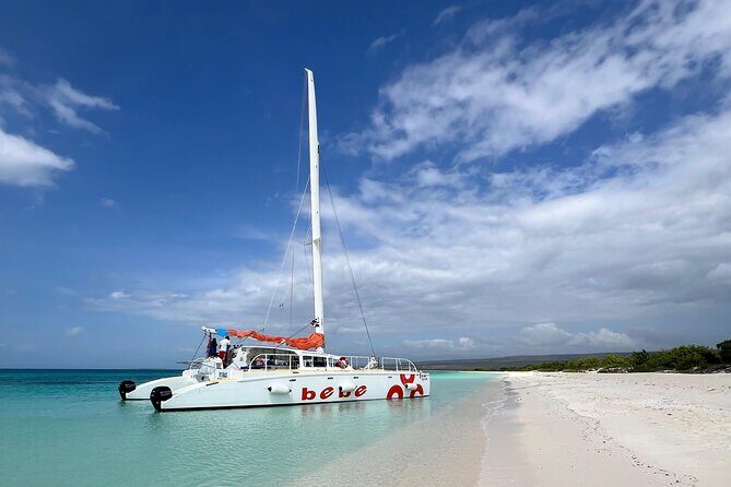 Private Catamaran Cruise to Bahia de las Aguilas - Who Is It Best For?