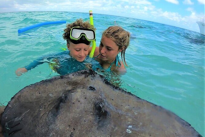 Private Charter 28ft Grady White. Stingrays, Snorkeling, Starfish - What to Expect in Terms of Comfort and Logistics