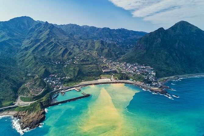 Private Jiufen & Pingxi Day Tour with English-Speaking Guide - What makes this tour stand out?