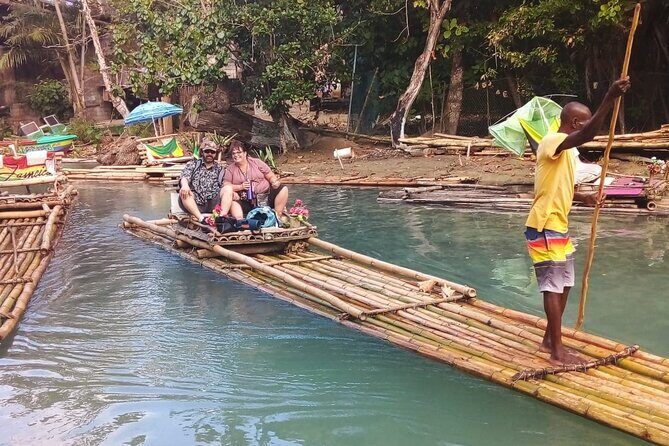 Private River Bamboo Rafting Activity in Ocho Rios Jamaica - The Stops: Beach and Fruit Tasting